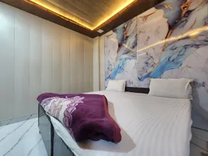 Hotel Saini Homestay - Quarto
