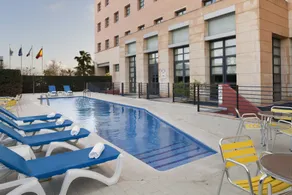 Holiday Inn Express Ciudad de las Ciencias by IHG - Piscine
