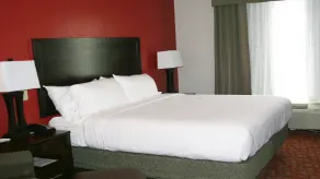 Holiday Inn Guin by IHG - Room