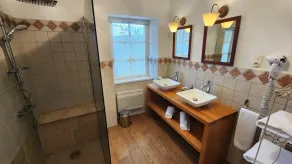 Chateau d'Urbilhac - Bathroom