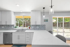 5BR Group Retreat w/ Pool in Austin, 4 Mi to Dtwn - Interior