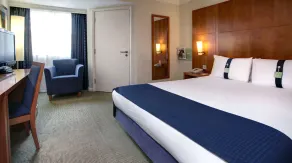 Holiday Inn Basingstoke by IHG - Room