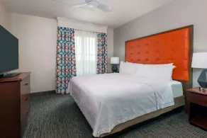 Homewood Suites by Hilton Cleveland-Beachwood - Chambre