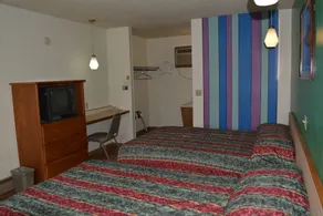 Edgetowner Motel - Zimmer