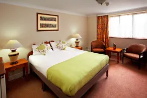 Royal Court Hotel - Room