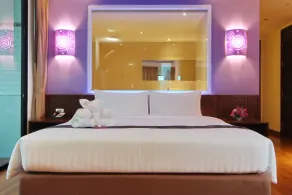 Hotel Mermaid Bangkok - Room