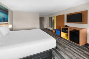 Days Inn by Wyndham Pierre - Værelse