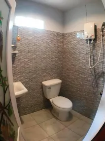 Mali Mali Homestay Kamchanod - Badeværelse