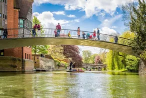 Cambridge Bed & Breakfast - Piscina