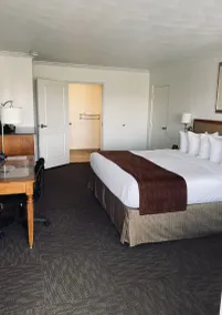 The Pines Country Inn - Rum