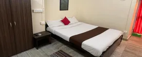 Fabhotel Kolstay Inn - Quarto