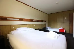 Snowy Mountains Resort and Function Centre - Habitación