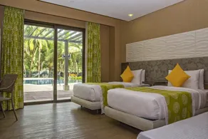Camaya Coast Hotel - Room