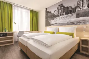 Super 8 by Wyndham Chemnitz - Room