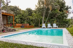 Bossa Beach House - Piscina