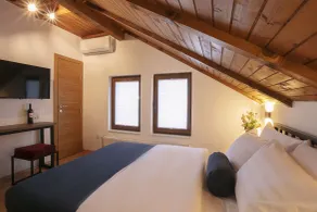 Grand Boutique Hotel - Room