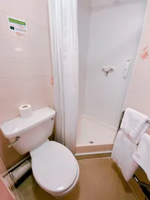 Redwings Lodge Sawtry Huntingdon - Bathroom