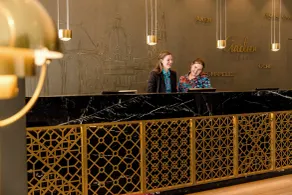 Motel One Aachen - Resepsjon