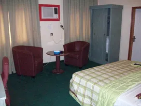 Hotel De Bently - Guest Room - Udsigt fra værelset