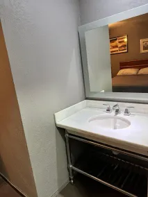 Hotel TJ Plaza - Baño