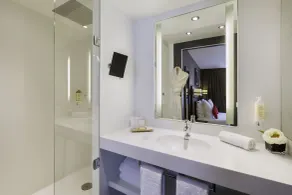 BEST WESTERN De La Poste - Salle de bain