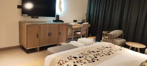 Maira Serai - Chambre