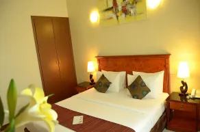 Nejoum Al Emarat - Room