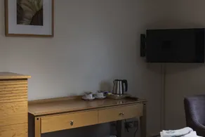 The Isca Arms - Room