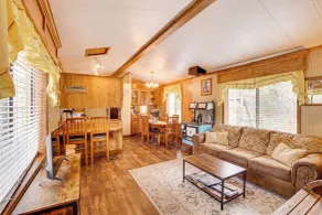 Creekside Cabin w/ Deck & Views in Panguitch! - Innenbereich