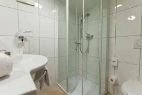 Hotel Garni Rifflsee - Badeværelse