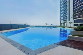 Chic Brown Touch Studio At Apartment Collins Boulevard - Pool