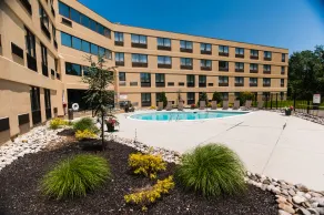 Holiday Inn Philadelphia South-Swedesboro by IHG - Piscine