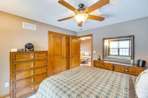 Lakefront Waterford Home w/ Game Room & Grills! - Rom
