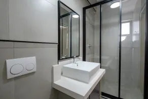 Inn & Out Plus Rosebank - Baño