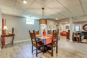 Spacious Yard & Bbq: Chic Escape in Lawrenceville! - Innenbereich