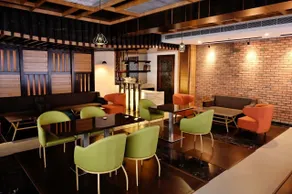 Pristine Hotel, Varanasi - Restaurant