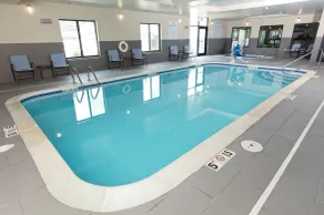 Holiday Inn Express & Suites Omaha South Ralston Arena by IHG - Pool