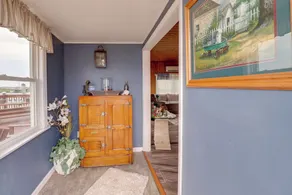 Oceanfront Milford Home w/ View & Boat Access - Interiør