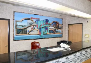 Pier Inn - Hall
