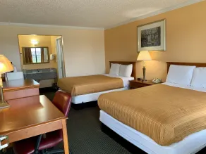 Regency Inn Fairfield - Image 1
