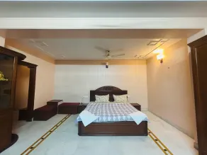 FabHotel Pink Cozzy - Zimmer