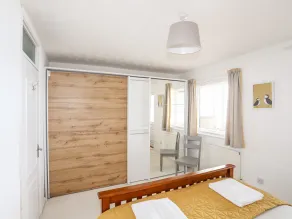 The Summerhouse - Room