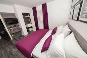 Sunset Deluxe Apartments - Habitación