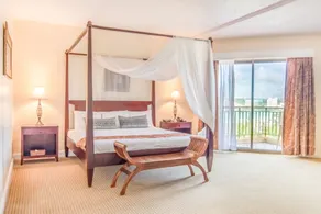 Holiday Resort & Spa Guam - Room
