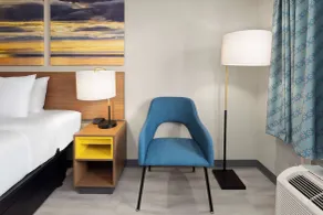 Days Inn & Suites by Wyndham Vicksburg - Chambre