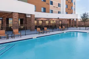 Courtyard by Marriott Houston North/Shenandoah - Piscine