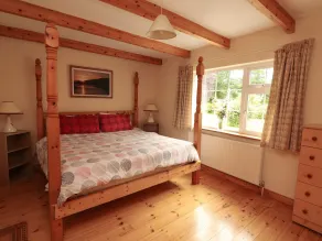 The Lodge - Room