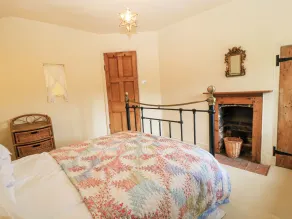 3 Malthouse Cottages - Room