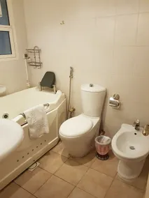 Al Jazeera Hotel Apartments LLC - Salle de bain