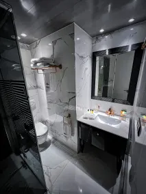 Anahita Boutique Hotel - Bathroom